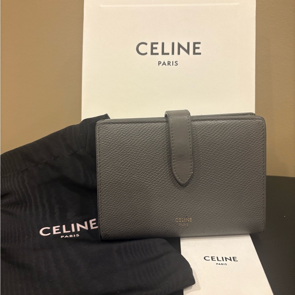 Celine Paris Bi-Fold Wallet – Gray Textured Leather - Picture 2 of 9